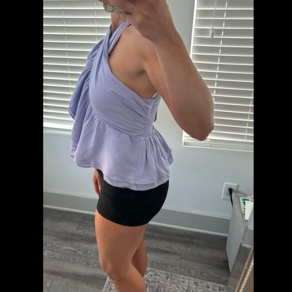 Lavender ruffle halter top - Picture 2 of 5